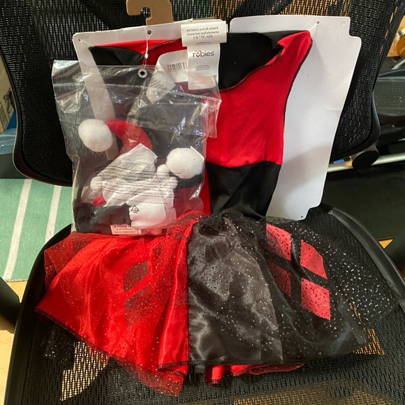 Harley Quinn Kids Costume - Picture 2 of 3